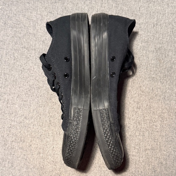 Converse Women's All-Black Sneakers - Picture 2 of 7